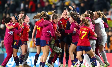 La selección española de fútbol femenino levanta su primer Mundial